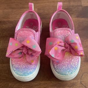 Girls rainbow shoes
